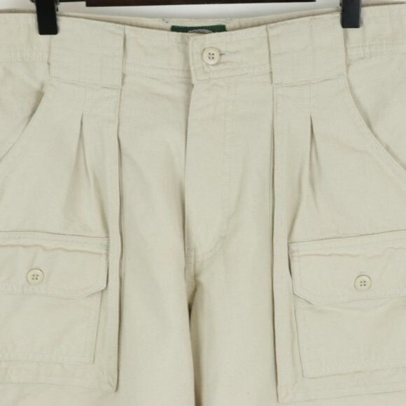 Cabela's Women's Size 8 Cream Cotton 8-Pocket Pleated High Waist Cargo Shorts - Picture 2 of 10